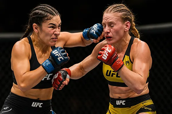 Bellator Fighterinnen aktiv